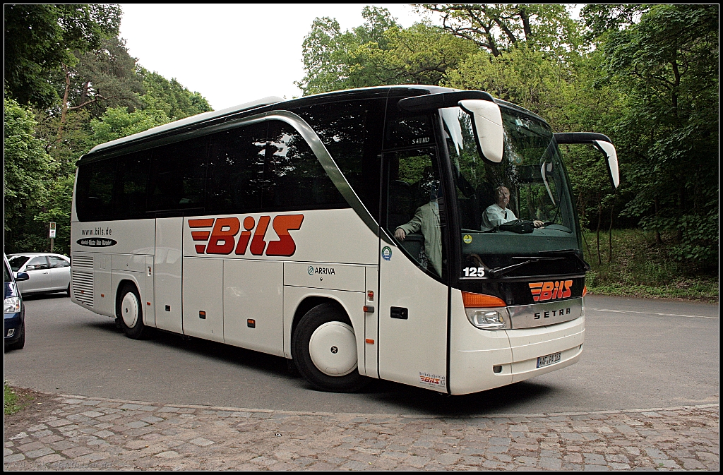 Mit Urlaubern kam am 23.05.2010 die Fa. Verkehrsbetrieb Bils KG zur Pfaueninsel nach Berlin. Eingesetzt wurde ein Setra S 411 HD (WAF-PA 183)